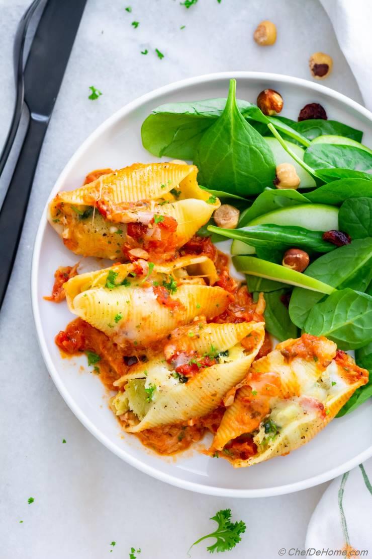 Spinach Artichoke Stuffed Shells