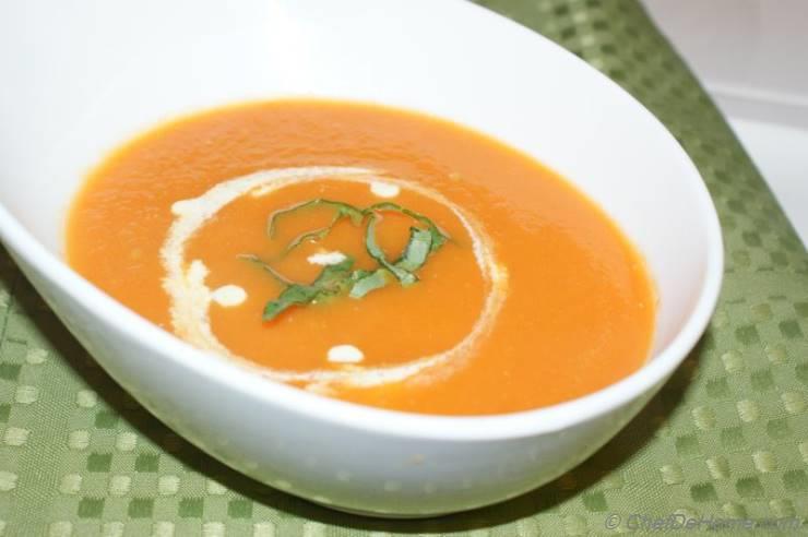 Homemade Tomato Soup with Fresh Tomatoes