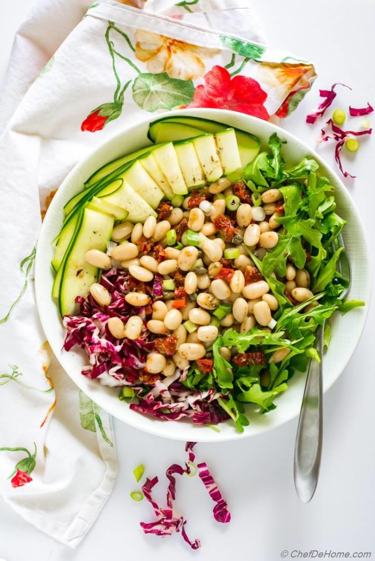 Tuscan White Bean Salad with Arugula