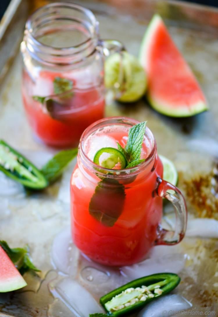 Refreshing No-Alcohol Watermelon and Jalapeno Agua Fresca for Cinco De Mayo Party | chefdehome.com