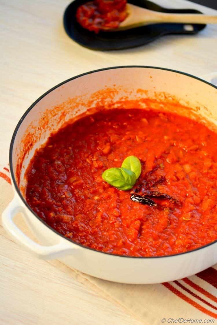 Made from Scratch Italian Spicy Arrabbiata Sauce based on famous Rao Arrabbiata Sauce