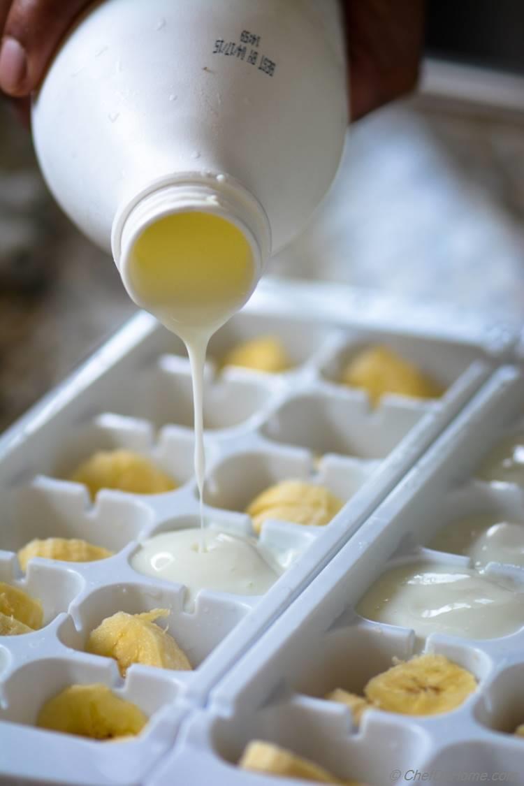 Freezing Yogurt Cubes for Instant Banana Pudding Frozen Yogurt