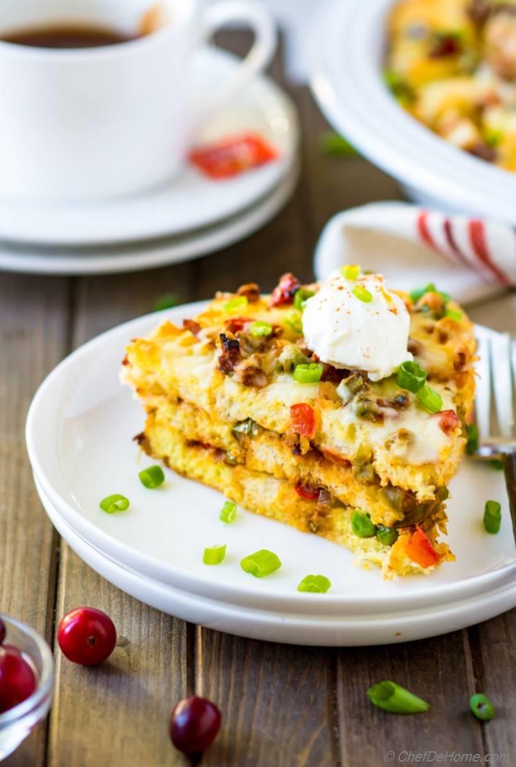 Easy Breakfast Egg Casserole for Christmas brunch | chefdehome.com