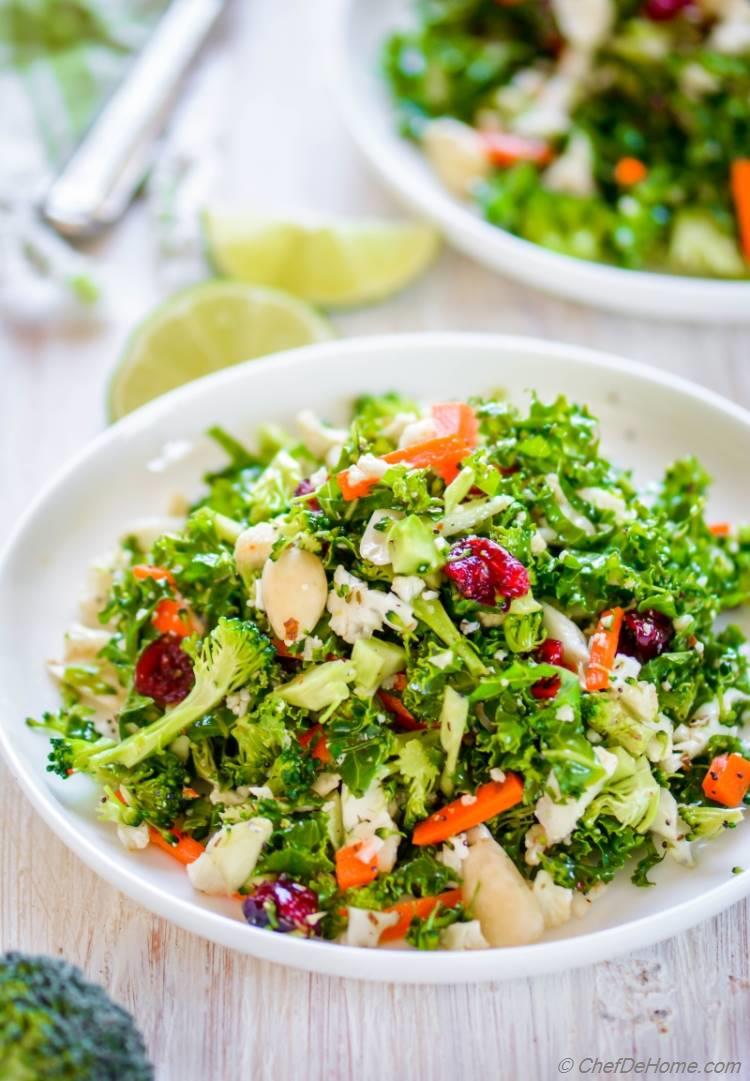 Paleo Broccoli and Cauliflower Detox Salad | chefdehome.com