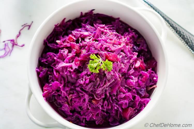 Christmas Braised Red Cabbage with apples and agave