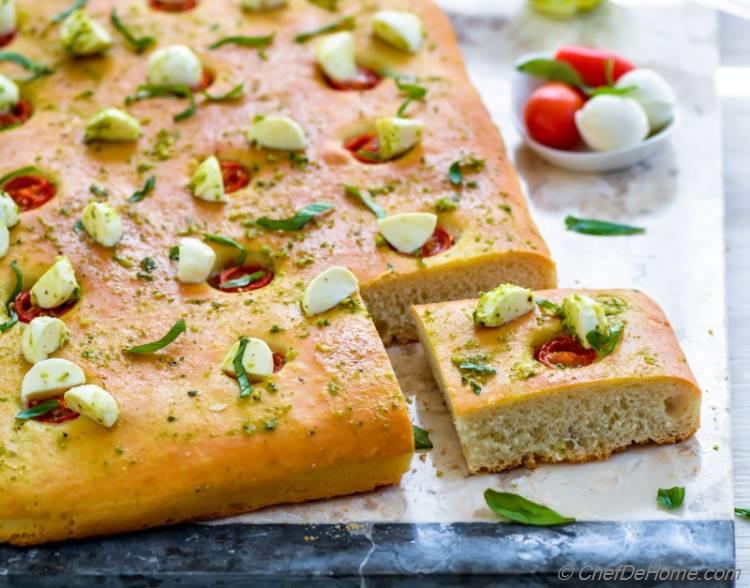 Fresh Baked Pizza-style Caprese Focaccia just out of the oven | chefdehome.com 