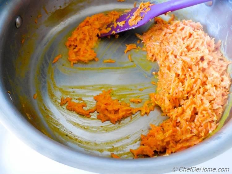 Making of Carrot Halwa Ladoos