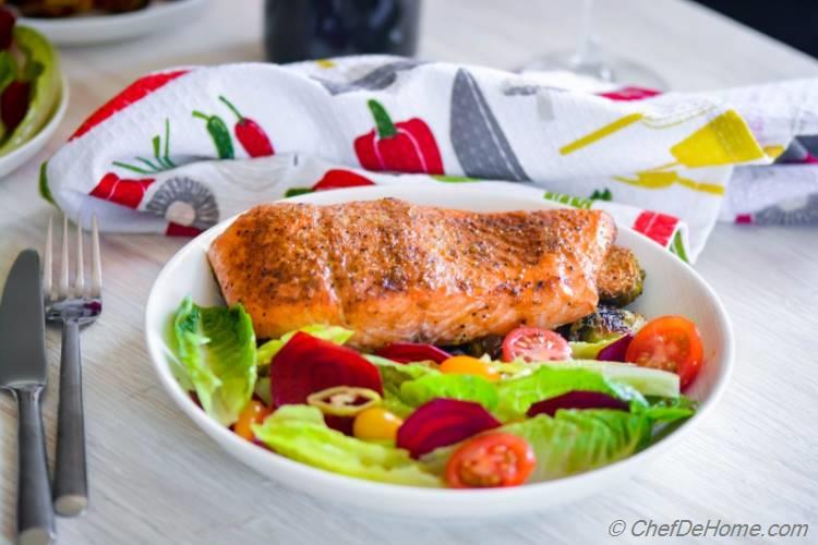 Cedar Smoked Salmon with Lite Beets Salad for a healthy and quick summer grilled dinner | chefdehome.com