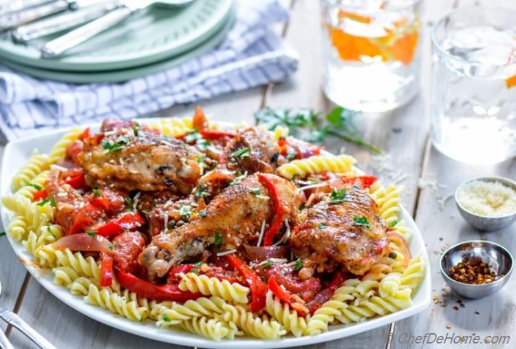 An easy family style dinner Chicken Cacciatore and Pasta | chefdehome.com
