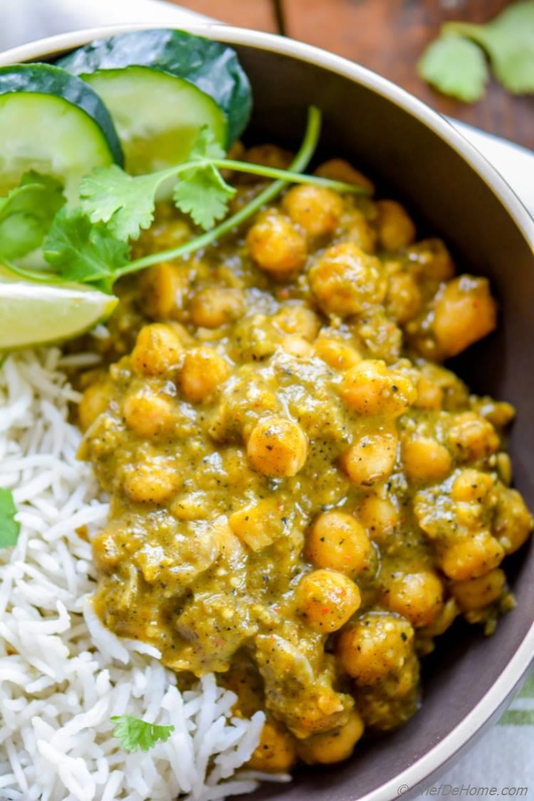 Creamy easy healthy Indian Chickpea Curry with a fusion taste of roasted tomatillos for a quick weekday dinner | chefdehome.com
