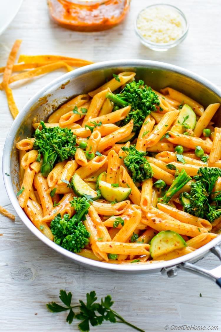 Penne Pasta Coated in Creamy Chipotle Pasta Sauce | chefdehome.com