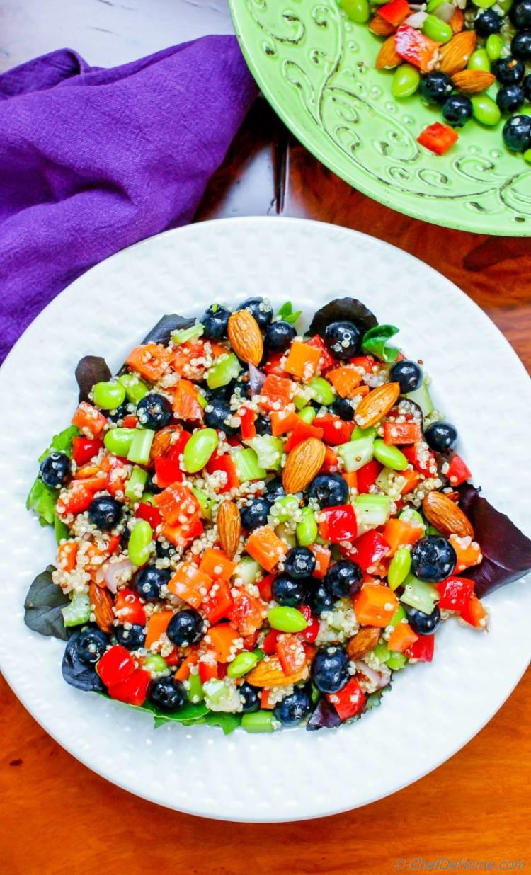 Vegan and Gluten Free Quinoa Power Detox Salad with Lite Lemon Dressing | chefdehome.com 