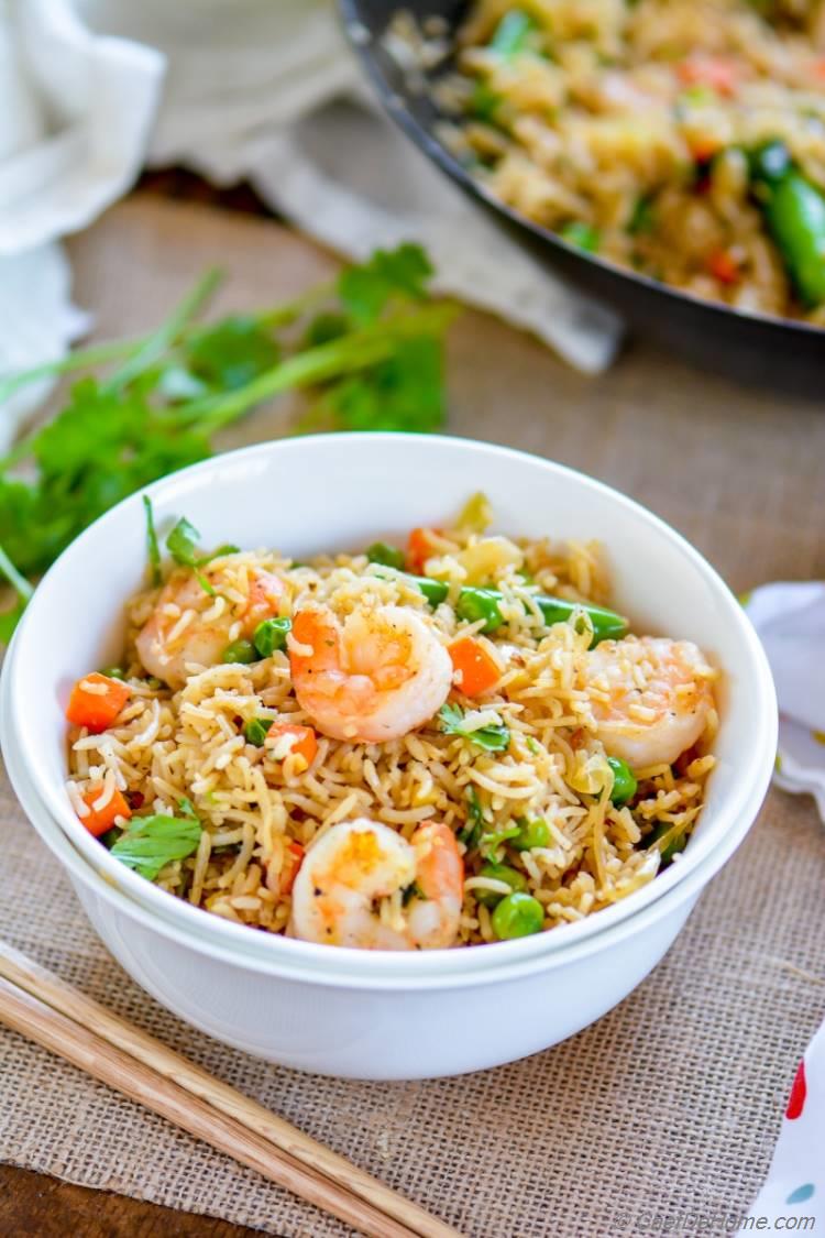 Shrimp with Spicy Fried Rice for a gluten free protein rich weekday dinner | chefdehome.com