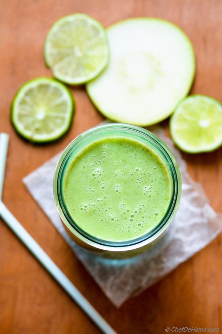 Go Green with Green Apple and Mint Smoothie