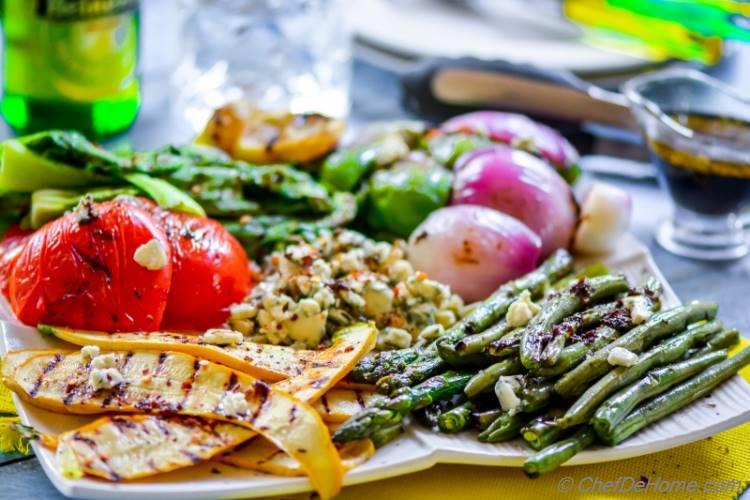 Grilled Vegetables with Blue Cheese and Vegan Balsamic Dressing | chefdehome.com