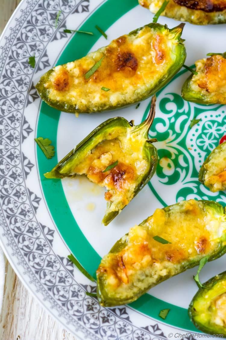 Celebrate Oscar night serve Cheese Jalapeno Poppers Bites in appetizer | chefdehome.com