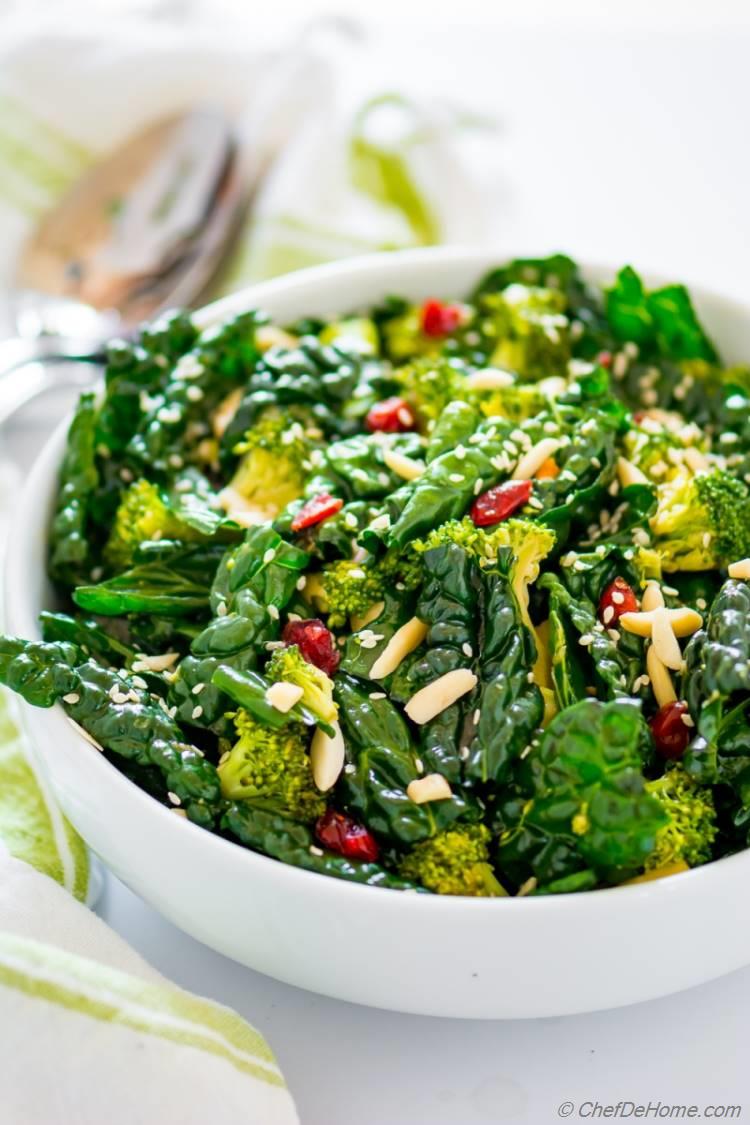 Sesame Dressing with Kale Salad 