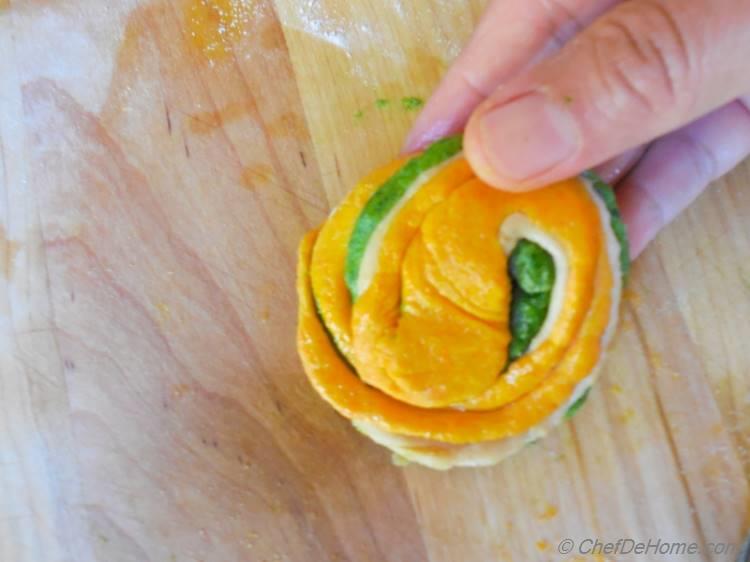 Spiral Kale and Carrot Flat Bread Recipe for Kids
