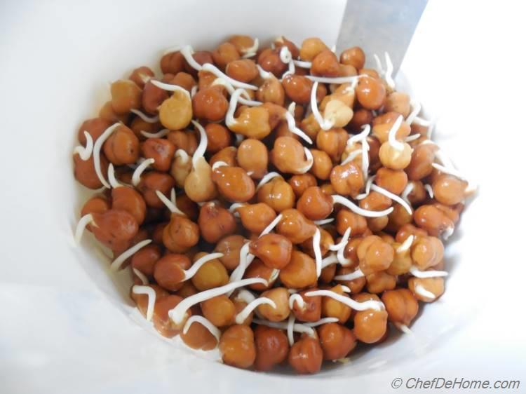 Sprouted Chickpeas | chefdehome.com