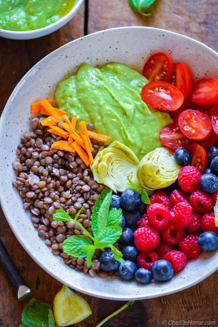 Healthy Lentil Salad with berries and artichokes for healthy summer skin glow | chefdehome.com