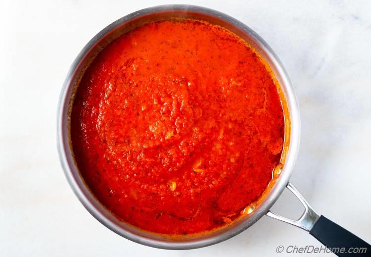 Easy Marinara Sauce made from scratch