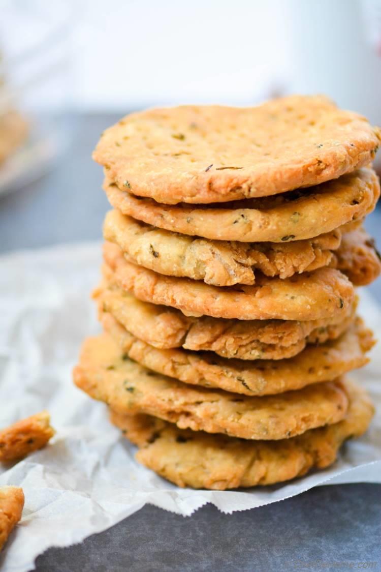 Homemade Salted Crackers with Indian Fenugreek Leaves. A delicious finger food!