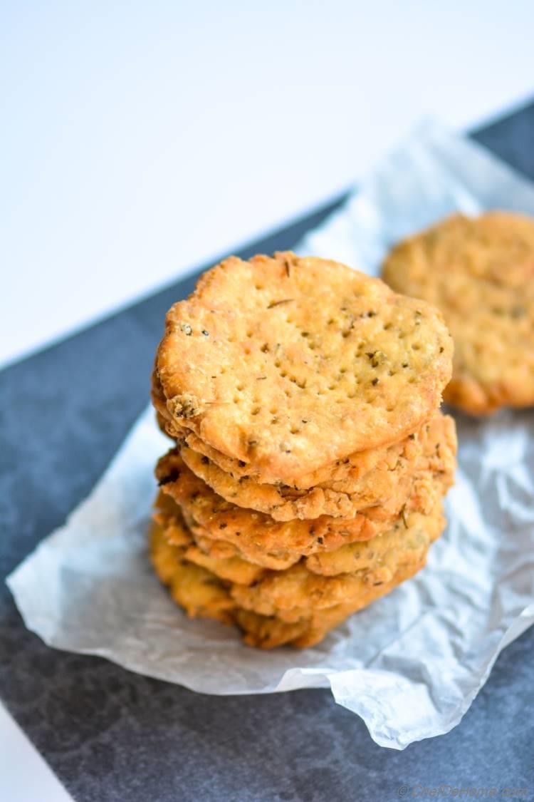 Indian Methi Mathri - Homemade Salted Crackers with Indian Fenugreek Leaves. A delicious, crispy, buttery snack for kiddos this festival season!