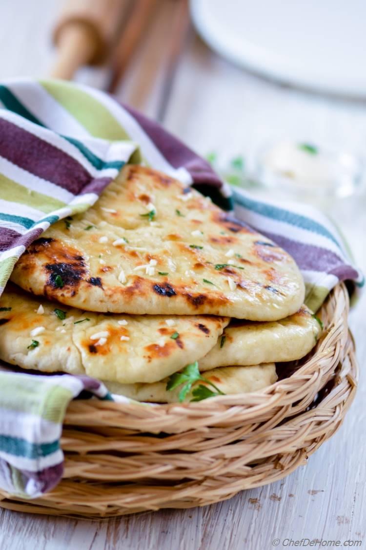 Quick Indian Garlic Naan Bread without yeast for Easy Indian Dinner at Home | chefdehome.com