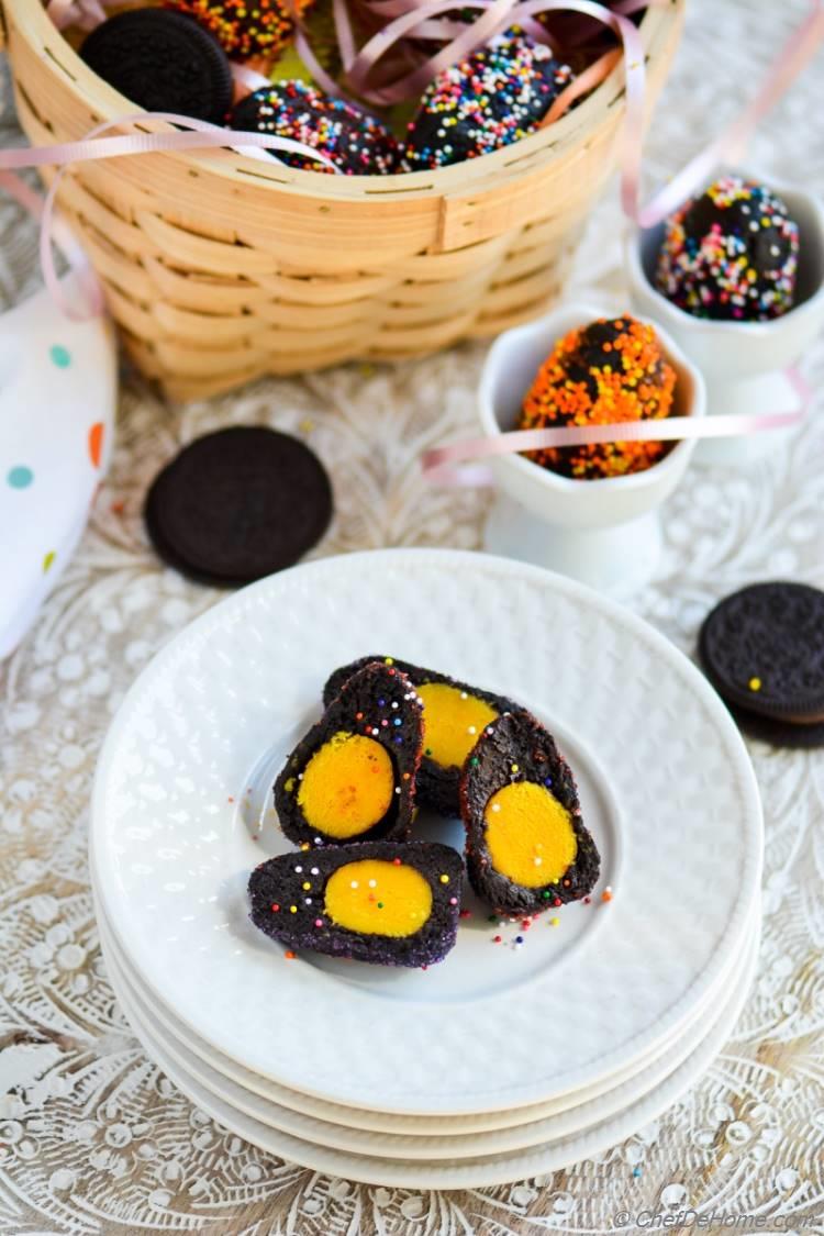 Oreo Cream Cheese #Easter Eggs with Yellow Yolk for a Sweet Treat for Kids