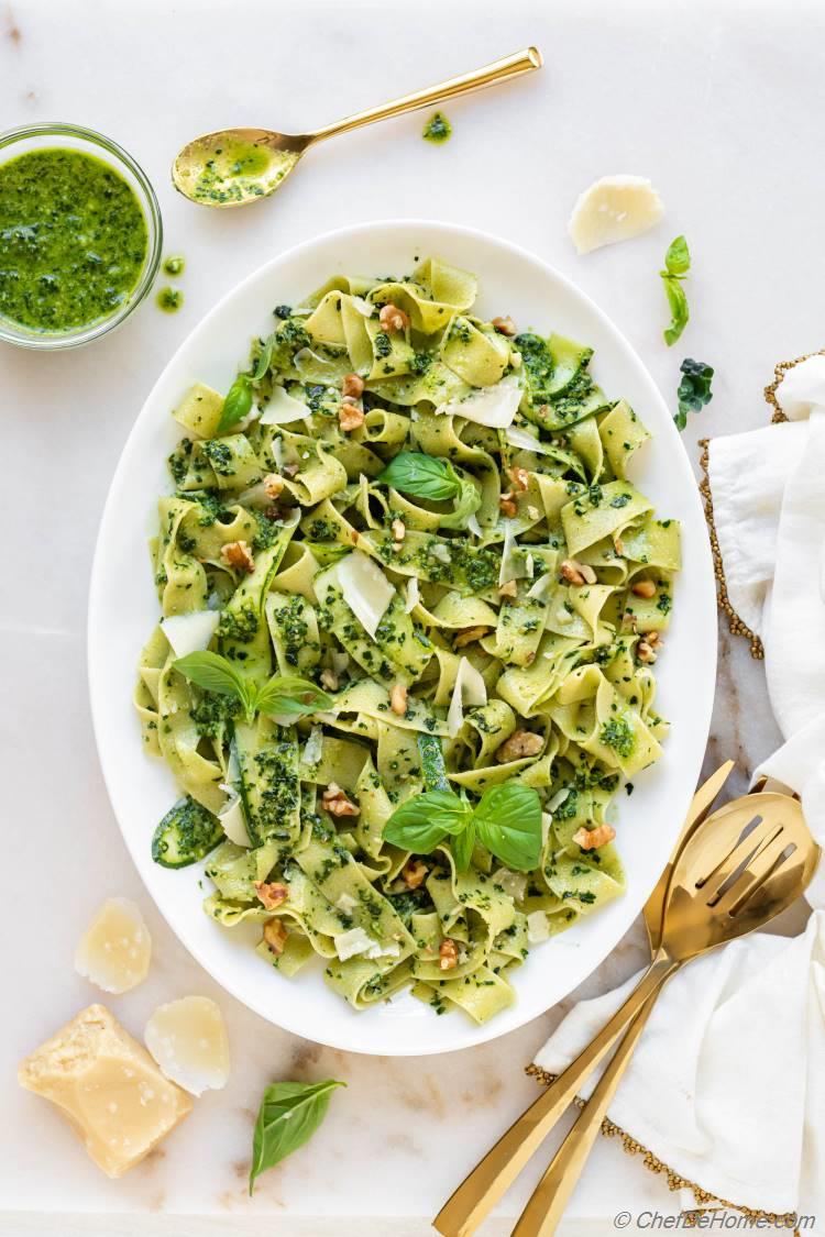 Kale Pesto Pasta