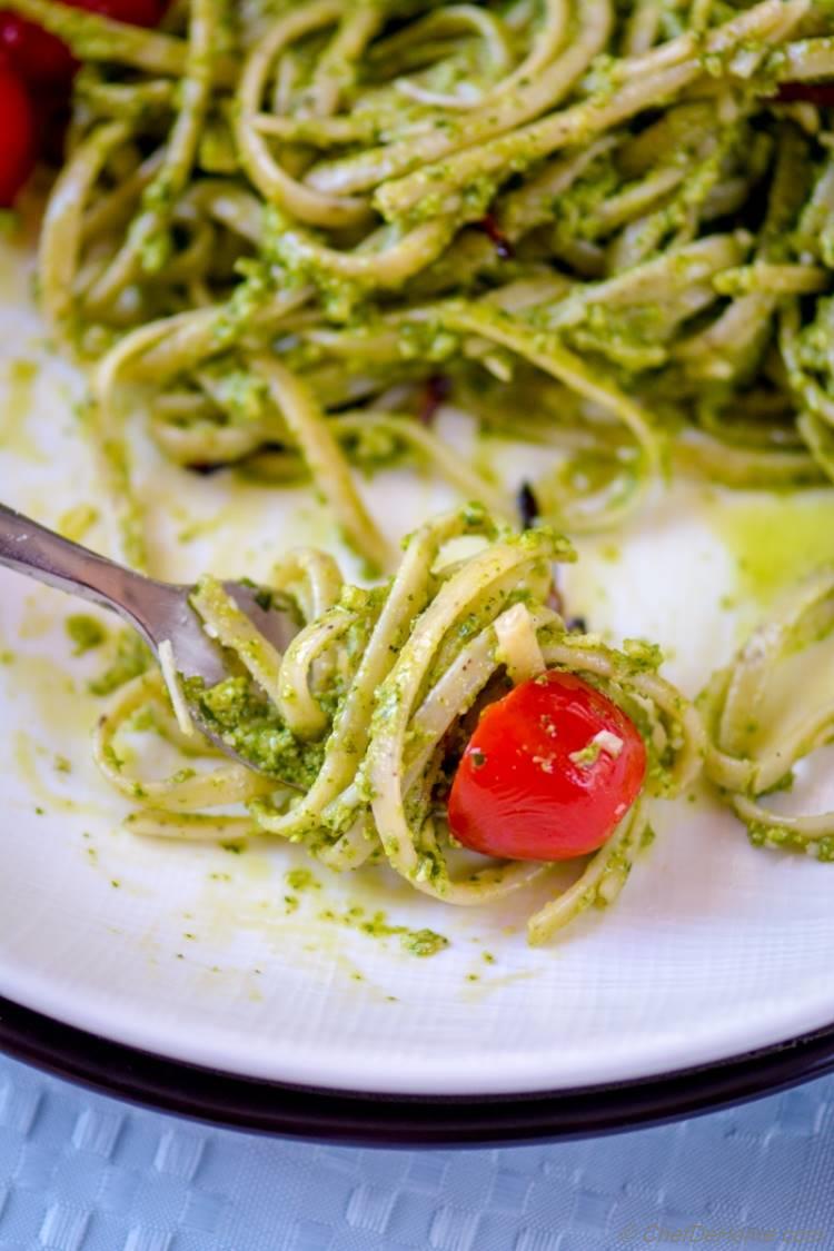 Creamy Pesto Linguine | chefdehome.com