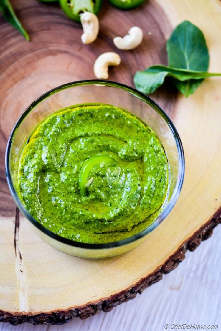 Spicy Vegan Paleo Jalapeno and Arugula Pesto Sauce | chefdehome.com