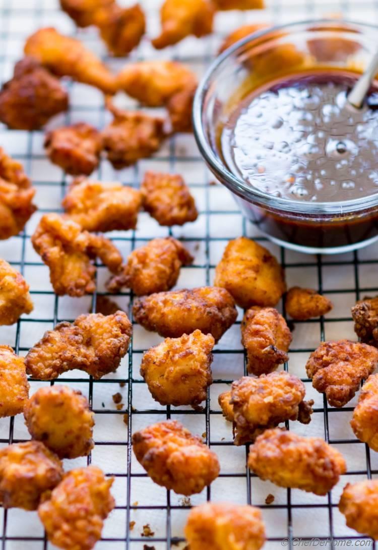 Just out of fryer Popcorn Chicken | chefdehome.com