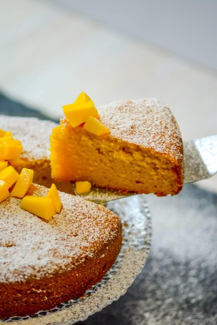 Single Layer Moist Mango Pound Cake | chefdehome.com