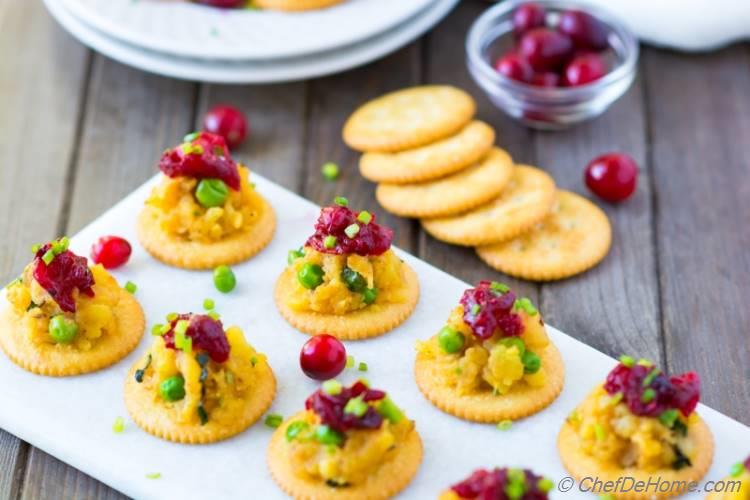 Party Style Samosa with Ritz Crackers Recipe | chefdehome.com