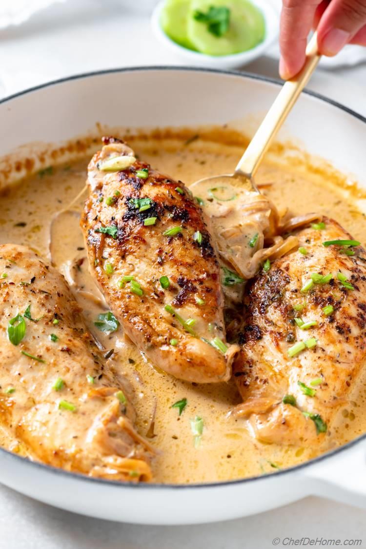 Caramelized Onion Cream Sauce with Chicken Recipe | ChefDeHome.com