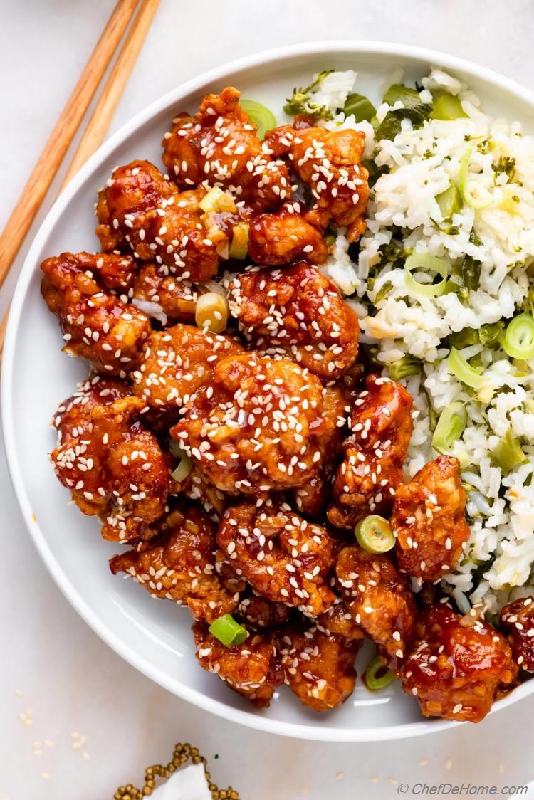 Sticky Sesame Chicken coated in Sesame Sauce