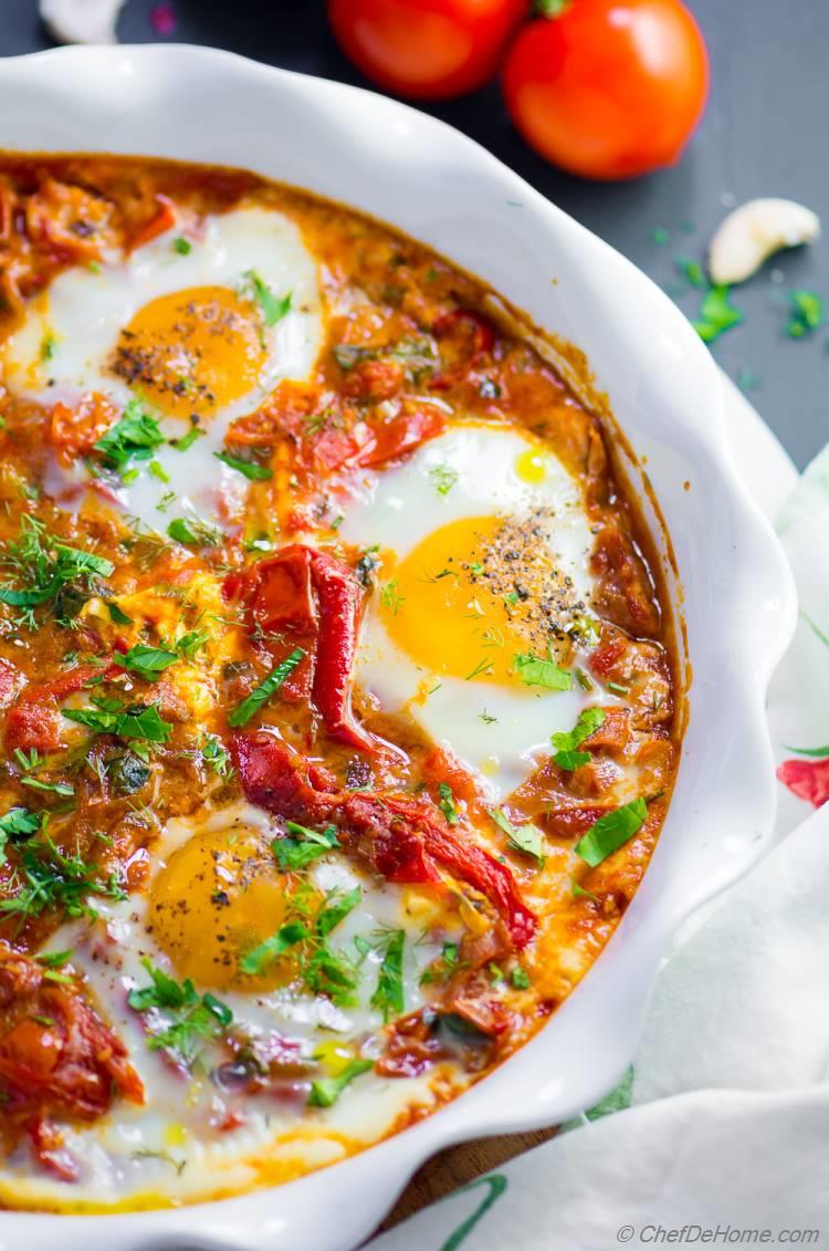 Baked Egg and Cheese Shakshuka Recipe