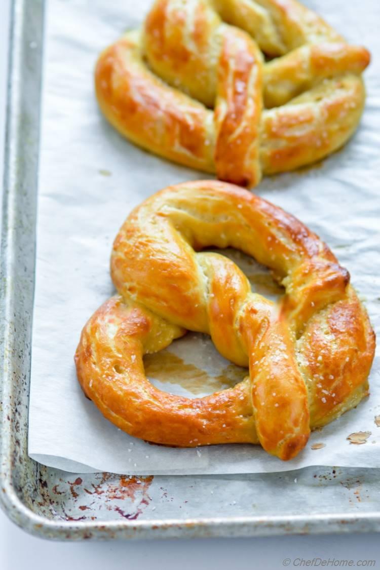 Fresh baked out of oven batch of Soft Pretzels | chefdehome.com