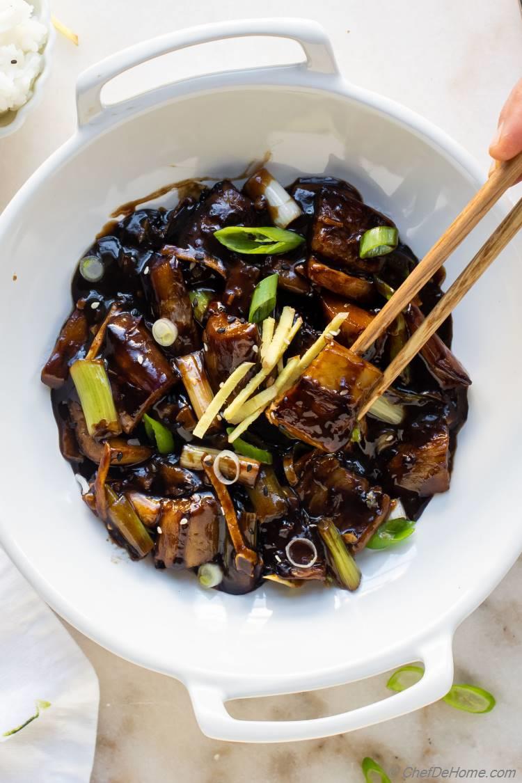 Stir Fried Eggplant with Garlicky Sauce