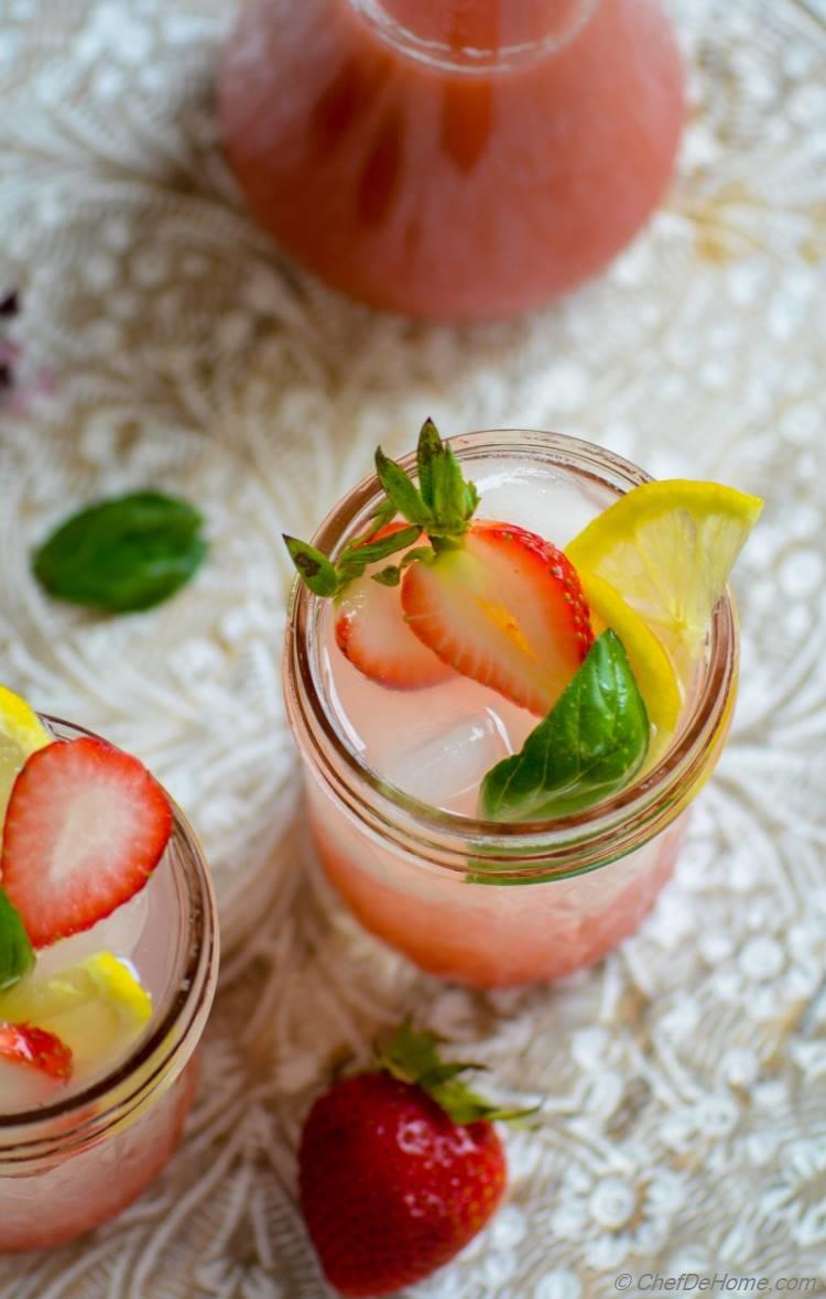 Strawberry Basil Lemonade | chefdehome.com