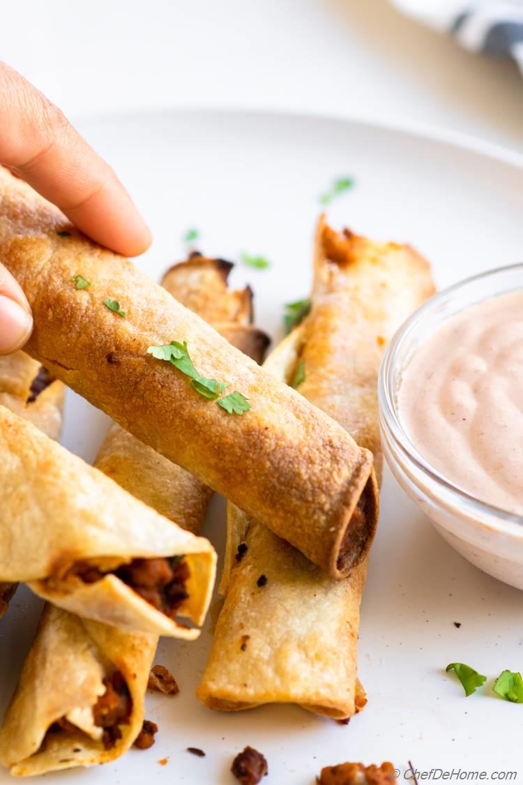 Crunchy Rolled Tacos Taquitos