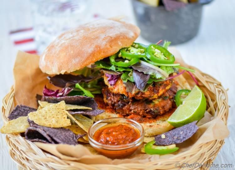 Spicy Southwest Albacore Tuna Burgers | chefdehome.com