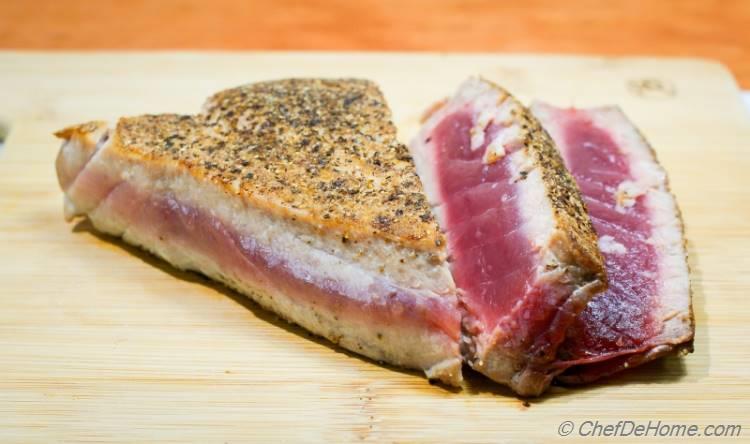 Tuna Seared with Black Pepper Crust for Tuna Salad | chefdehome.com