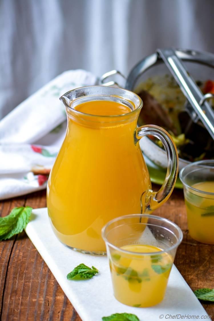 Homemade Vegan and Gluten Vegetable Stock which is healthy and flavorful | chefdehome.com