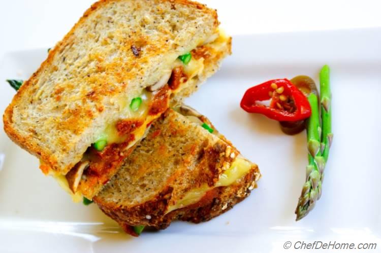 Veggie Grilled Cheese Sandwich Loaded with Veggies!