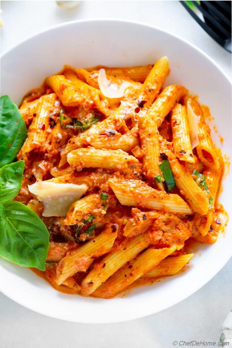 Penne Pasta Coated in Creamy Vodka Sauce