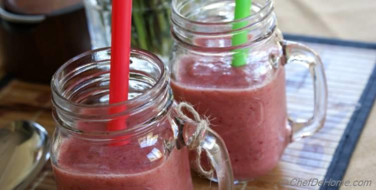 Summer Favorite Apple and Strawberries Smoothie