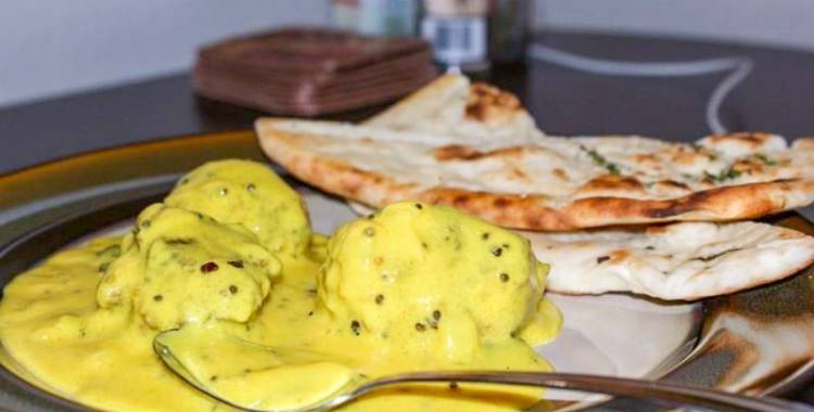 Spinach Kofta Kadhi (Curry)