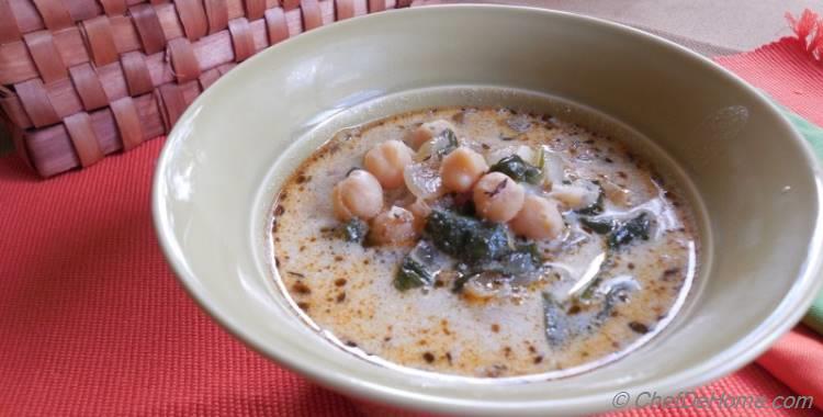  Chickpeas and Spinach Soup